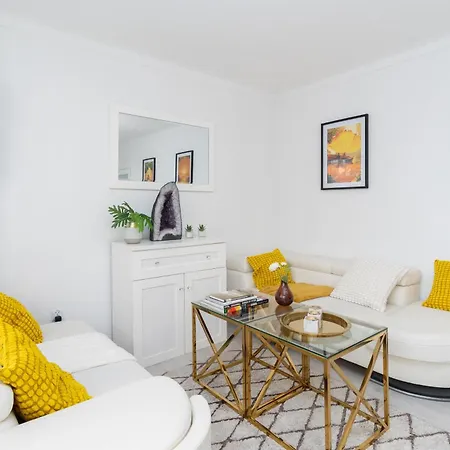 Vistula Riverside Serenity Apartment Krakow